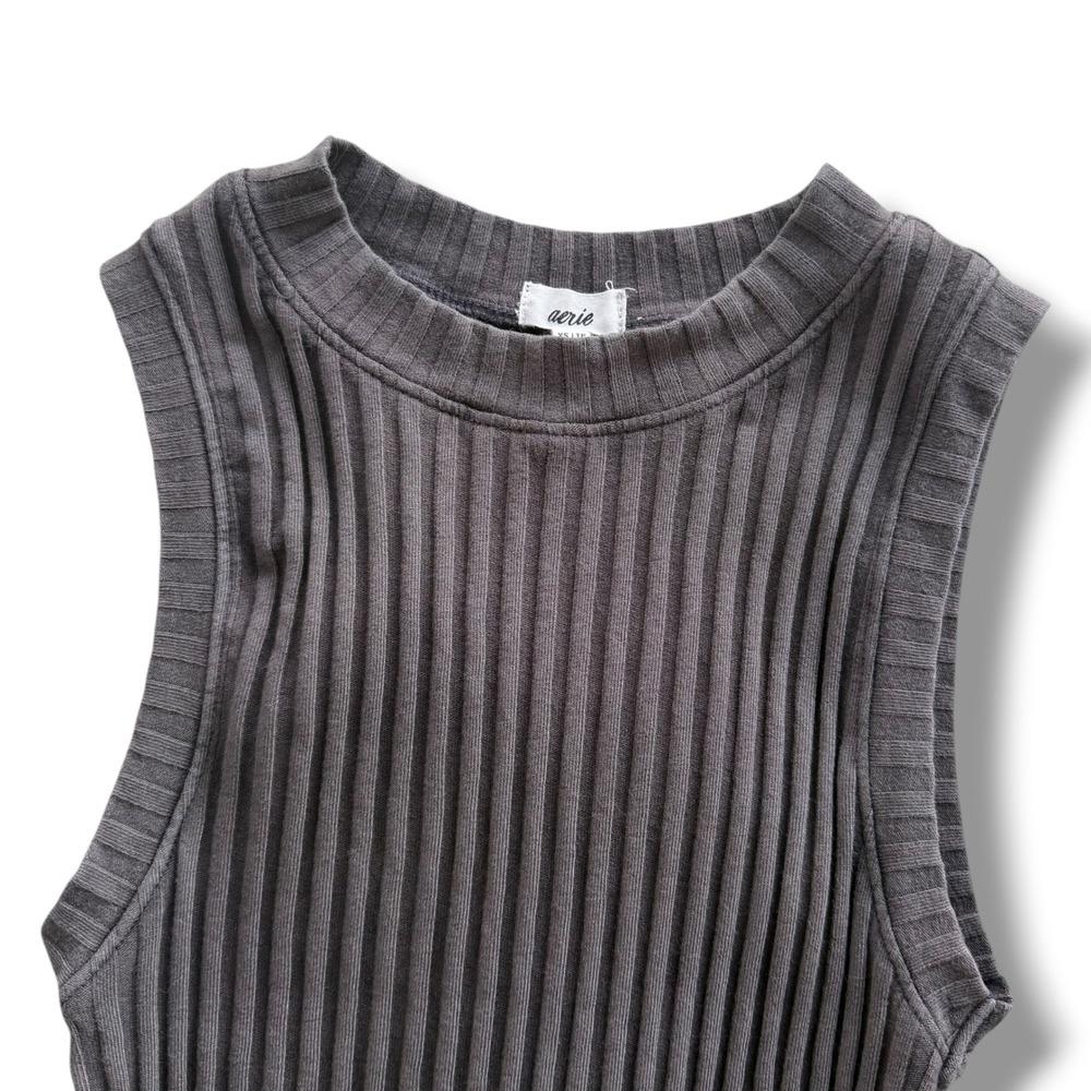 Aerie Womens XS Smoky Gray Ribbed Sleeveless High Neck Crop Top Sporty Chic Cozy
